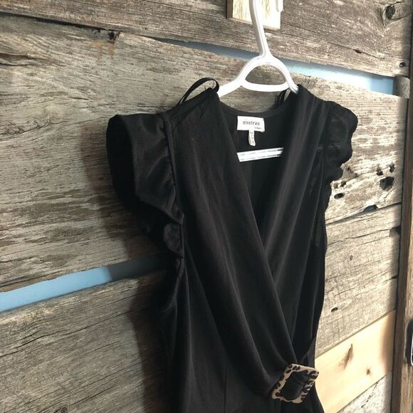 Monteau Size XS Black Faux Wrap Dress With Leopard Print Buckle - Picture 2 of 7